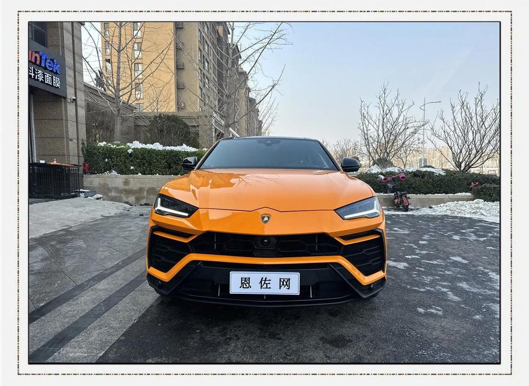 深圳成美名车中心Urus平价销售294万起 售全国